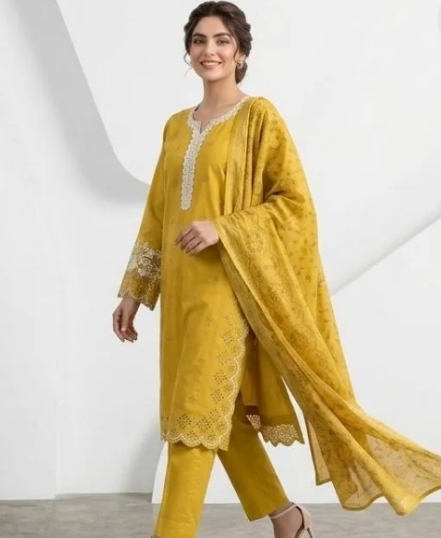 kurta and dupatta