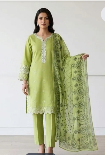 kurta and dupatta